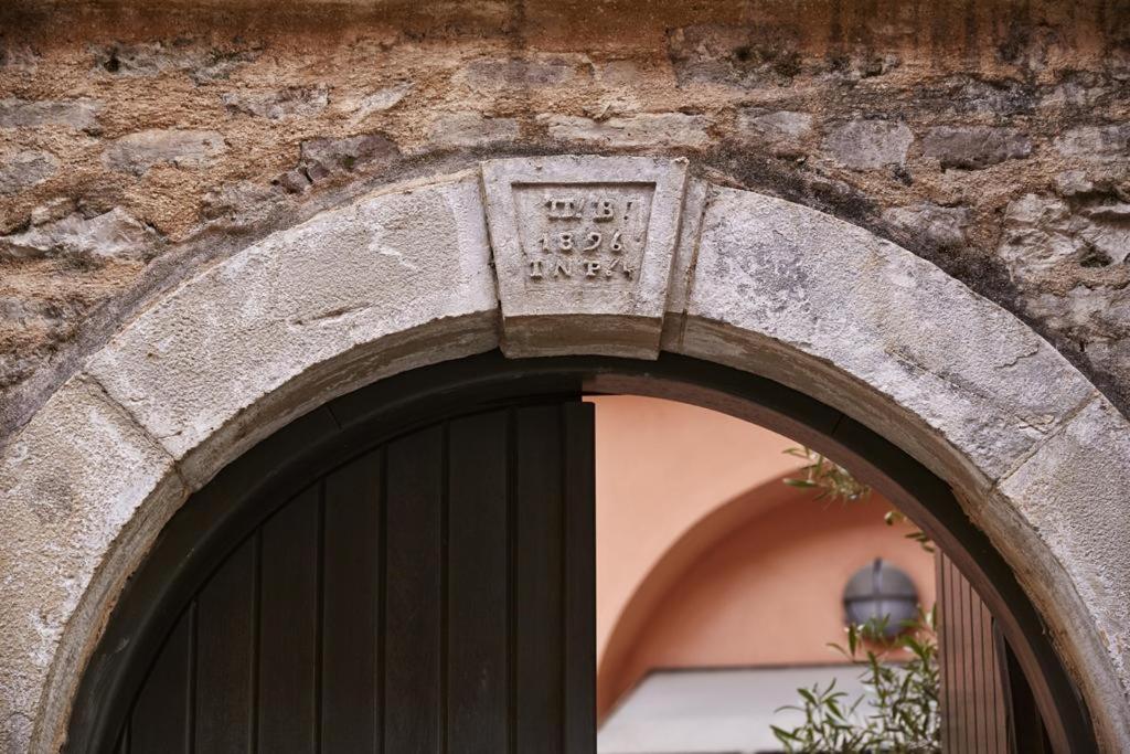 The Captain'S House Boutique Hotel Preveza Bagian luar foto