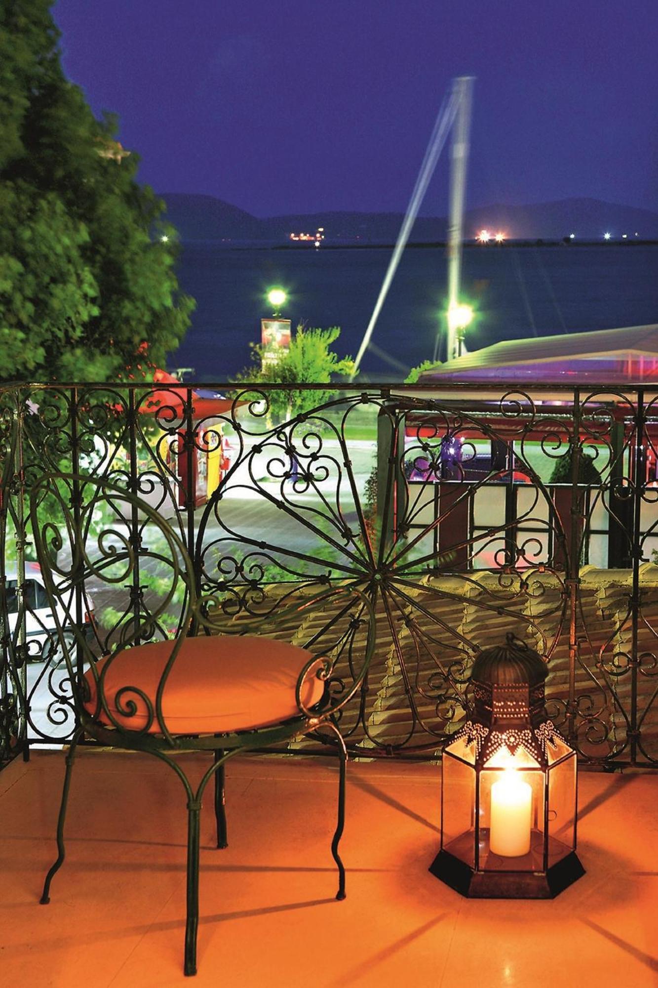 The Captain'S House Boutique Hotel Preveza Bagian luar foto